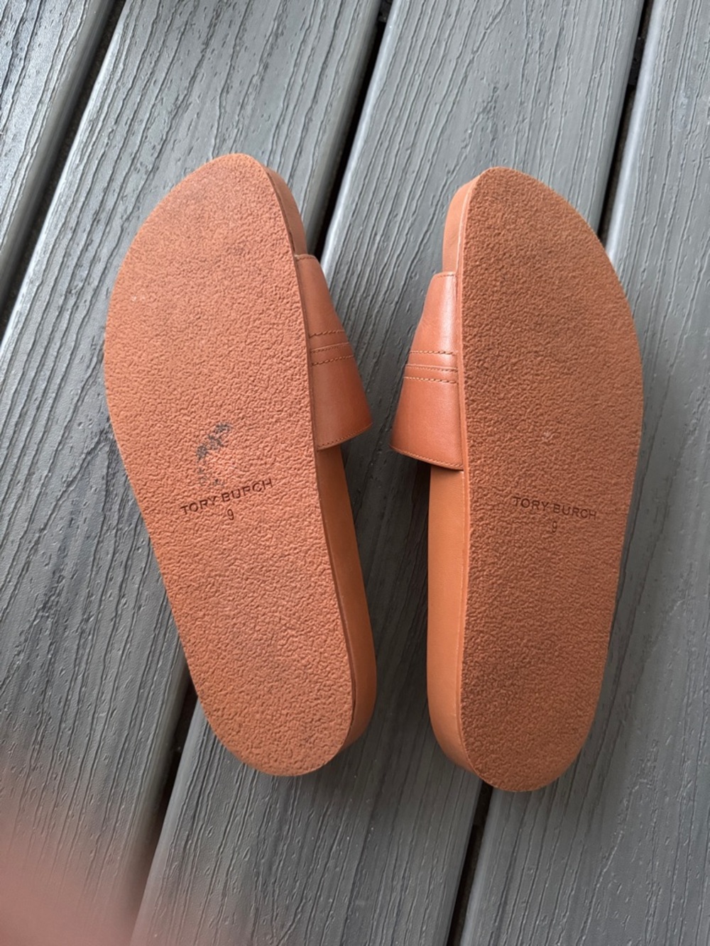 Tory Burch Tan Leather Slide Sandals with Gold Logo - Picture 2 of 3
